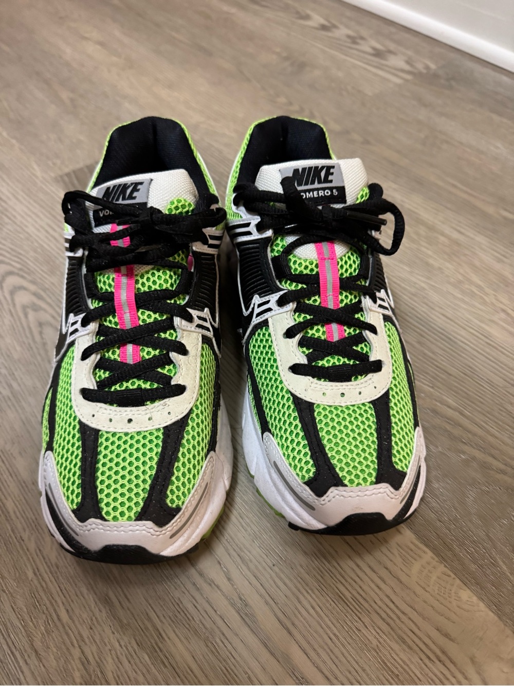 Nike Vomero 5 Neon Green Running Shoes